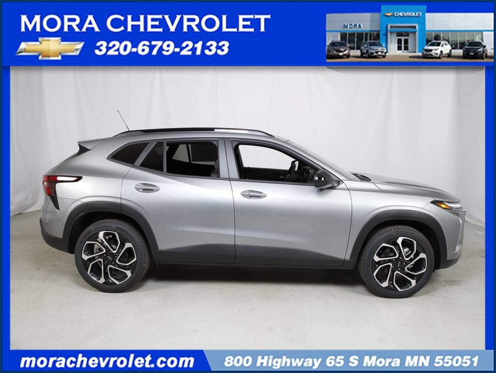 2026 Chevrolet Trax 2RS in Sterling Gray Metallic — front three-quarter view