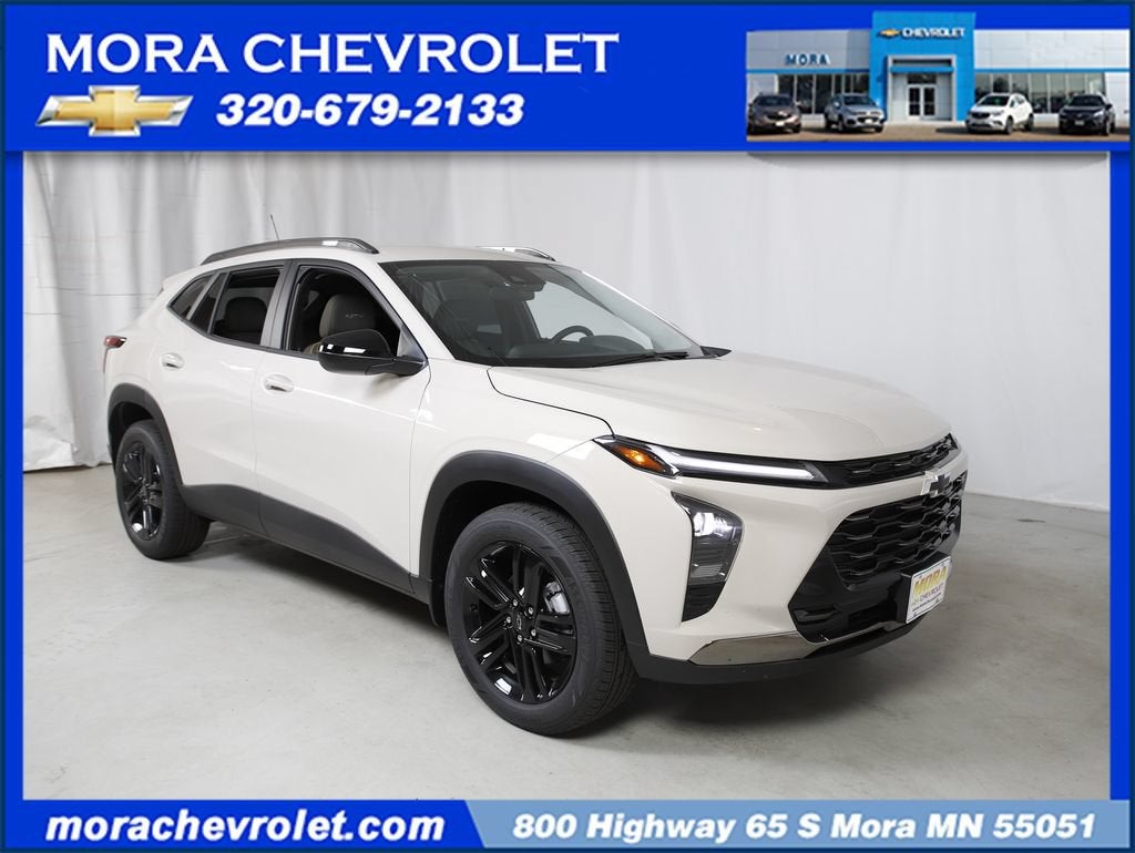 2026 Chevrolet Trax ACTIV in White Sands — front three-quarter view